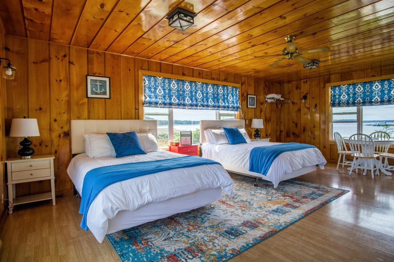 Friars Bay Inn & Cottages Welshpool Eksteriør billede